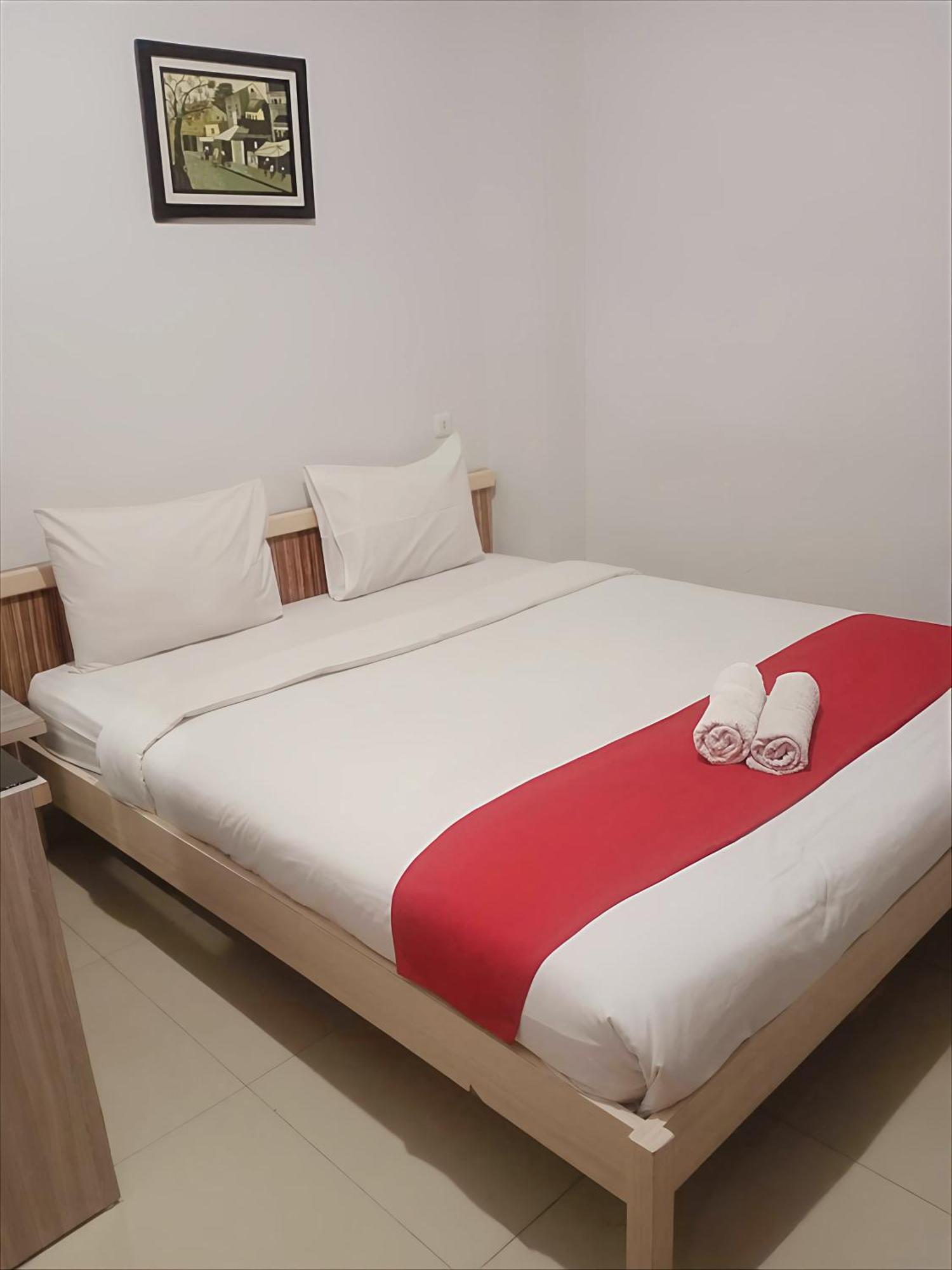 Permata Inn Medan Exterior photo
