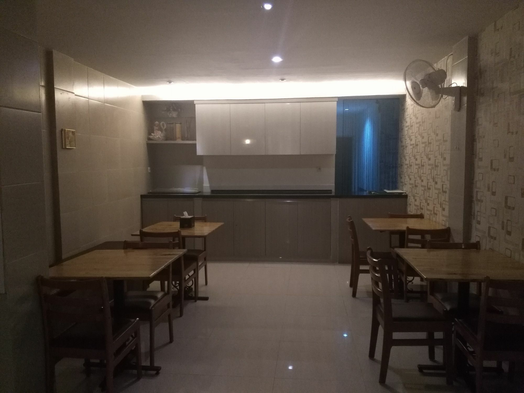 Permata Inn Medan Exterior photo